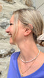 Boucles d’oreilles Lysa – Créoles fines et pierre naturelle