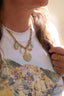 Collier Raphaëlle – Breloques marines, céramique et perle d’eau douce