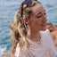 Collier Daisy – Fleur rose, perle d’eau douce et pierre de soleil