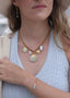 Collier Raphaëlle – Breloques marines, céramique et perle d’eau douce