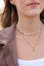 Collier Paloma chaîne satellite porté en superposition