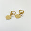 Boucles d’oreilles interchangeables, dormeuse en acier inoxydable 14mm doré avec médaillons et perles de culture.