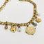 Bracelet Charm en Acier Inoxydable Doré avec Perles et Pierres Naturelles.